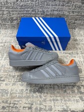Size 9.5 - Adidas Originals