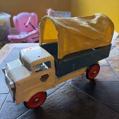 Tri ang junior farm lorry - junior, with