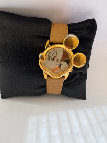 Mickey mouse face watch - mouse,