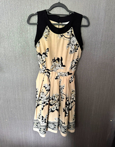 Red herring beige black - red,