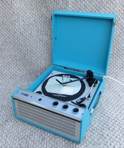 Superb 1967 itt vintage - superb, itt-kb