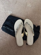 Butterfly Twists Ladies Flip Flops UK4