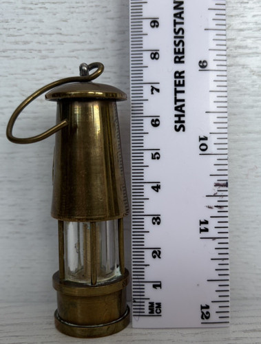 Possibly thomas williams - &,
