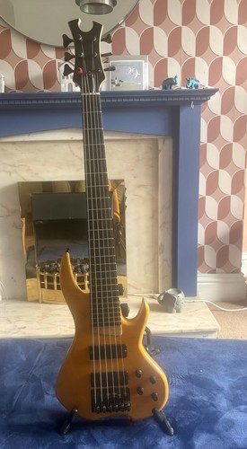 Six string bass - six,