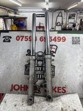 BMW F 800 ST   Forks