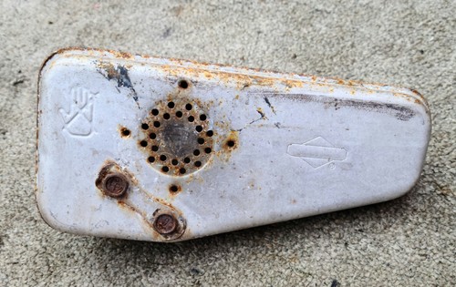 Briggs and stratton exhaust - and,
