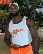 Adult Mens Hooters Medium Vest