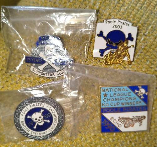 Poole pirates speedway badges - pirates,