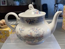 Stunning Bone China Royal