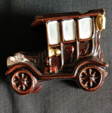 NOVELTY OLD FASHIONED CAR  SHAPED ASH TRAY