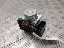 2018 TRIUMPH SCRAMBLER 1200 XE ABS PUMP