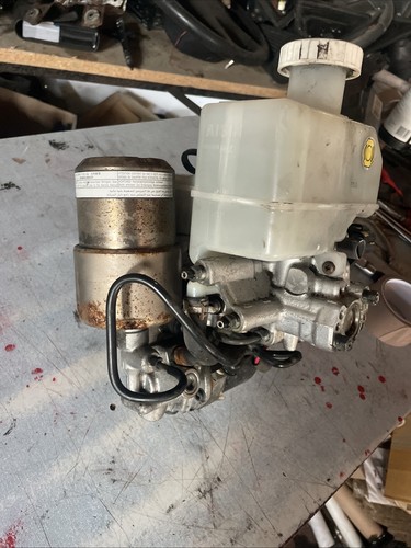 Mitsubishi shogun abs pump - shogun,