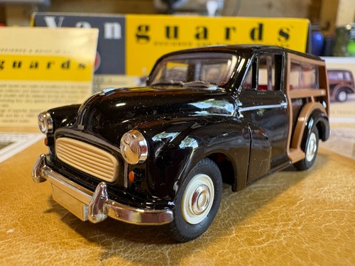 Morris minor traveller - morris, in