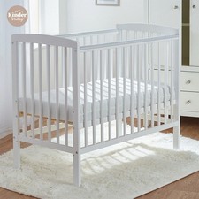 KINDER VALLEY Small White Baby