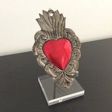 Milagros tin red heart  - Made in Mexico - wall hanging ornament - 14cm/5.5''