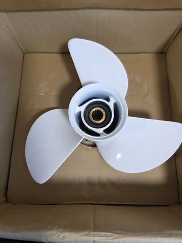 Propeller for yamaha outboard - propeller,