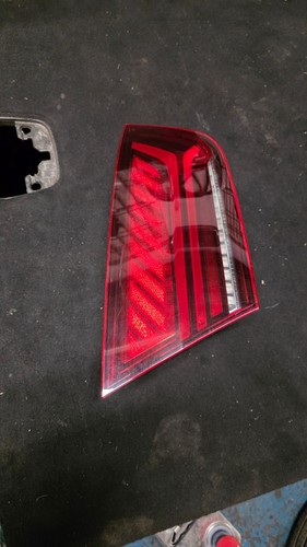 Genuine audi 4g8 rear left - a7,