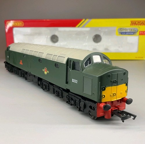 Boxed hornby r3286tts 40 - boxed,
