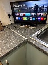 Bush Smart LED TV 24HT24CA 24"