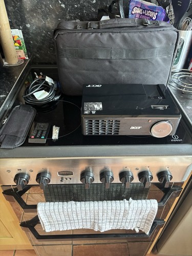 Acer x110 projector dlp - x110, vga