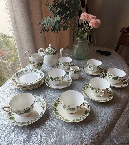 Crown staffordshire ivy - staffordshire,