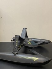 R/C Speed Boat Racing Flying