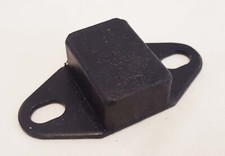 AUSTIN A35, A40 FARINA MkI & II MOWOG NOS GEARBOX CENTRE MOUNT (2A5420)