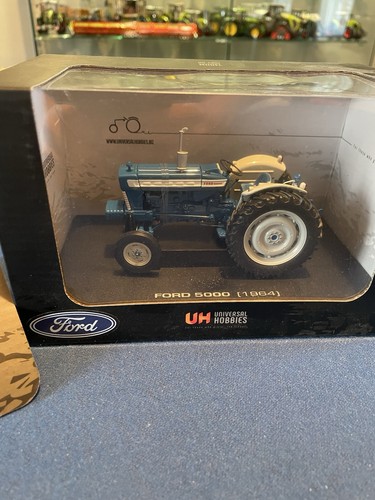 Universal hobbies ford - 1/32,