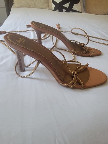 Shelly heels size - size, y2k