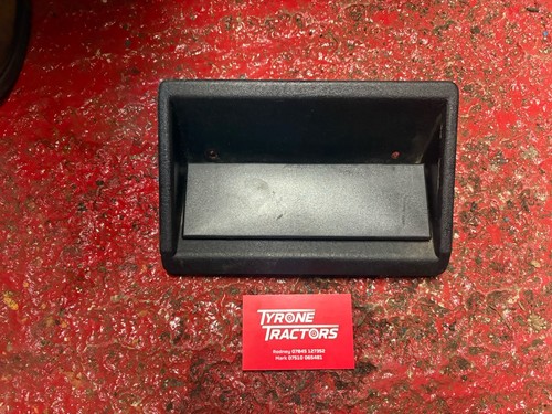 Ford super cab - radio, plastic