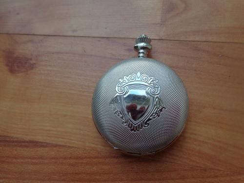 Hachette classic pocket watch - hachette,