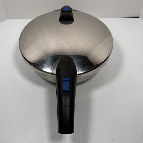 Fissler pressure skillet - 10”,