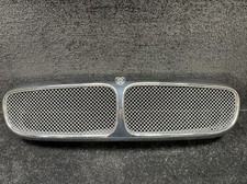 2005 Jaguar Vandenplas Front