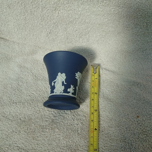 Small trumpet shaped vase - small,