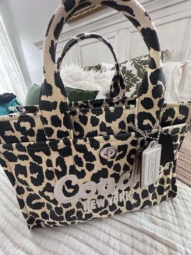 Coach canvas leopard tote - leopard,