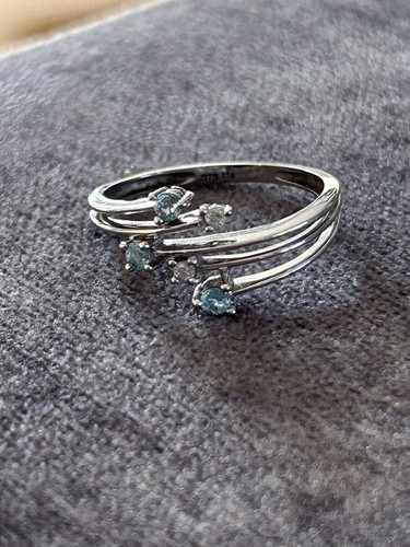 9ct white gold ring with - ring,