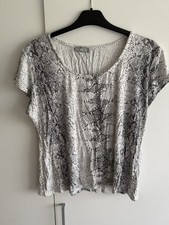 Women’s Grey Snakeskin Print