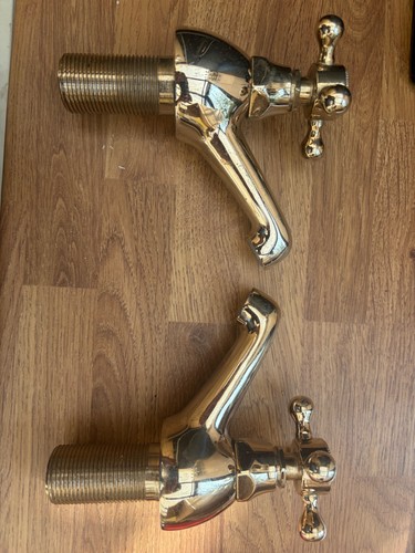 Pair traditional brass - pair, basin