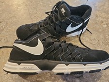 NIKE Men's Lunar Fingertrap TR