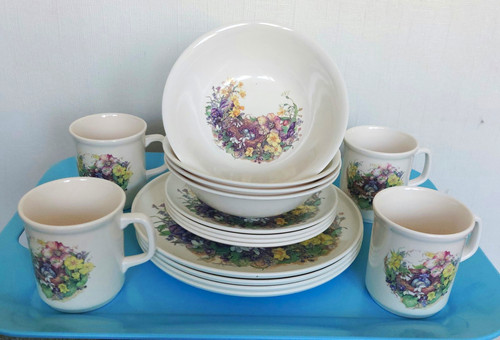 Melamine white floral dinner - floral,