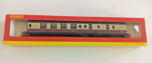 Gauge hornby r4205 mk1 - hornby, br