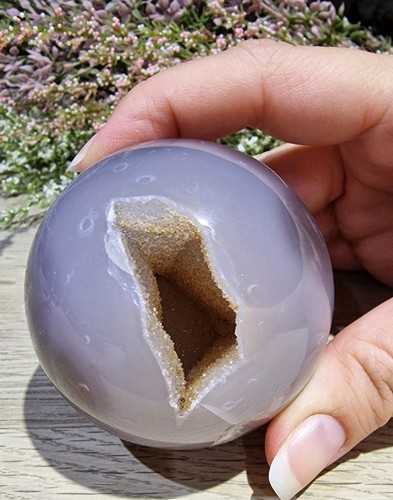 Natural agate crystal - agate, druzy