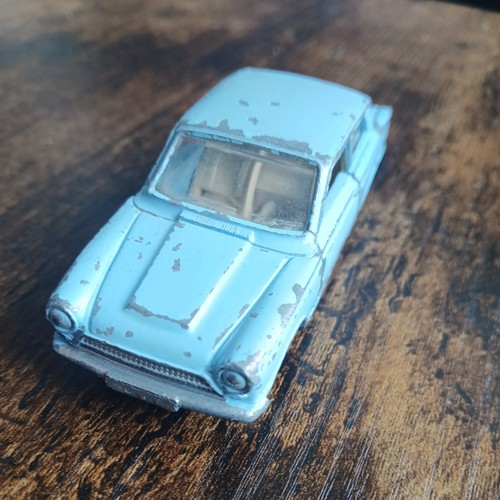 Dinky toys 139 - dinky,