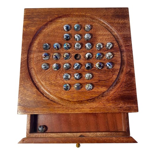 Wooden solitaire with polar - wooden,