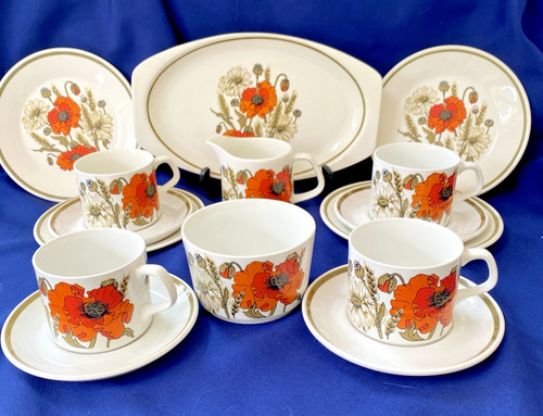 Meakin poppy tea - poppy, coffee