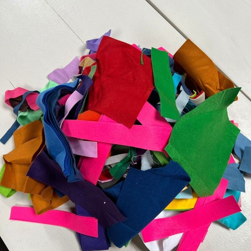 Random plain coloured felt - coloured,