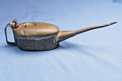Oil can 102 marked 1 - ,
