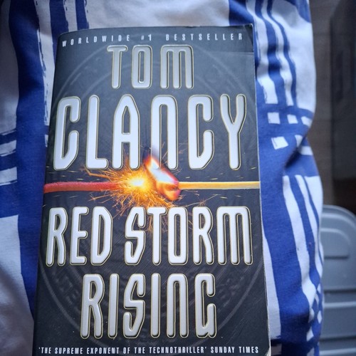 Red storm rising - storm,
