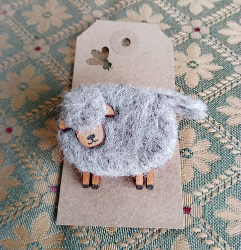 Grey felted sheep brooch - felted,