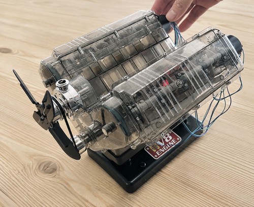 Haynes engine model kit - engine,